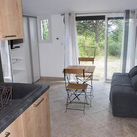 Villa La Lurette, Appartement Et Studio Saint-Étienne-les-Orgues المظهر الخارجي الصورة