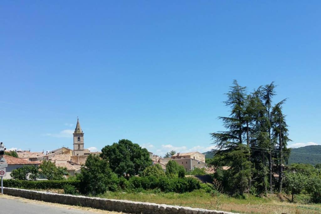 Villa La Lurette, Appartement Et Studio Saint-Étienne-les-Orgues المظهر الخارجي الصورة