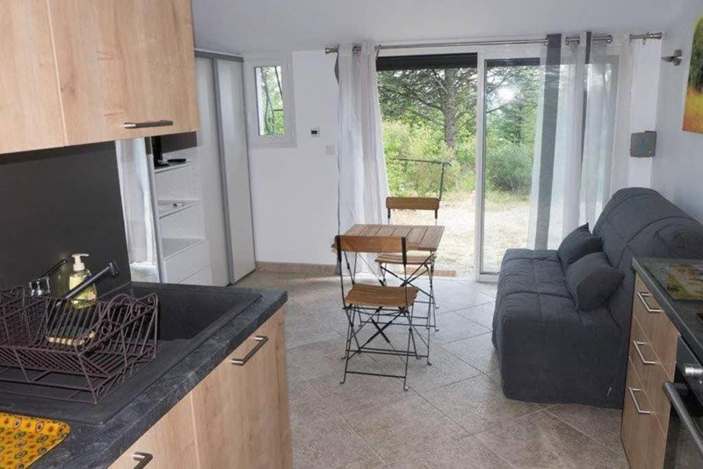 Villa La Lurette, Appartement Et Studio Saint-Étienne-les-Orgues المظهر الخارجي الصورة