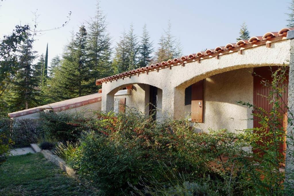 Villa La Lurette, Appartement Et Studio Saint-Étienne-les-Orgues المظهر الخارجي الصورة