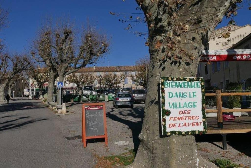 Villa La Lurette, Appartement Et Studio Saint-Étienne-les-Orgues المظهر الخارجي الصورة