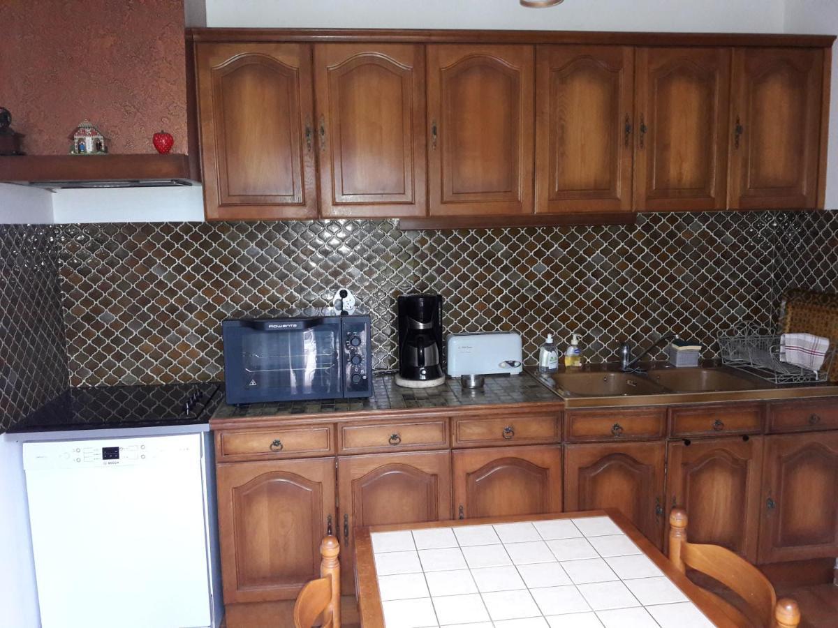 Villa La Lurette, Appartement Et Studio Saint-Étienne-les-Orgues المظهر الخارجي الصورة
